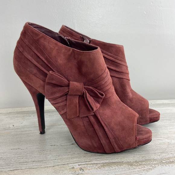Aldo Shoes - Aldo Peep Toe Suede Booties